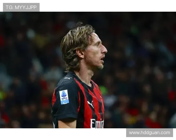扎扎罗尼直言米兰缺少莫德里奇和中锋将难以重返巅峰